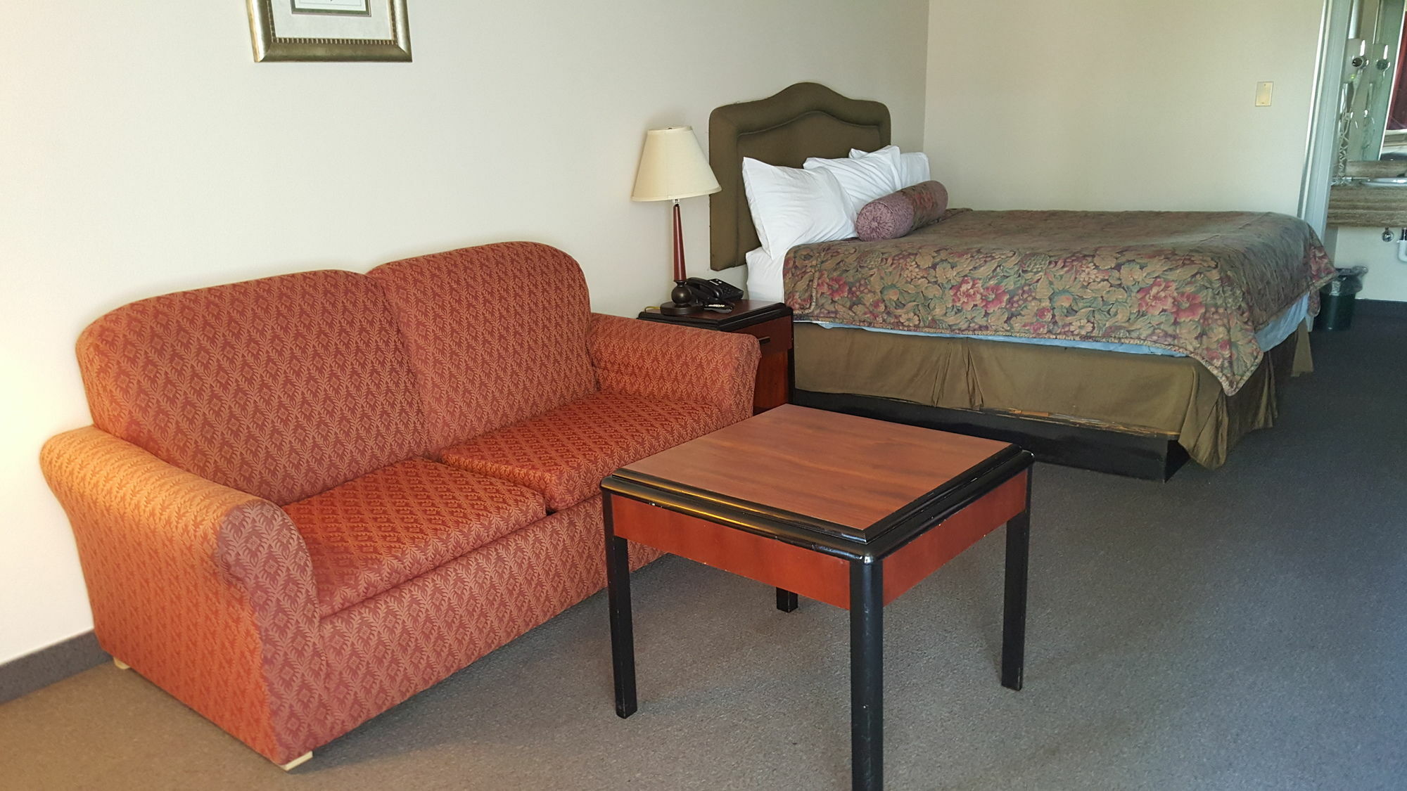ארלינגטון Smokey Point Motor Inn מראה חיצוני תמונה